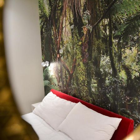 Lion'S Den Deluxe Studio Lägenhet Budapest Exteriör bild